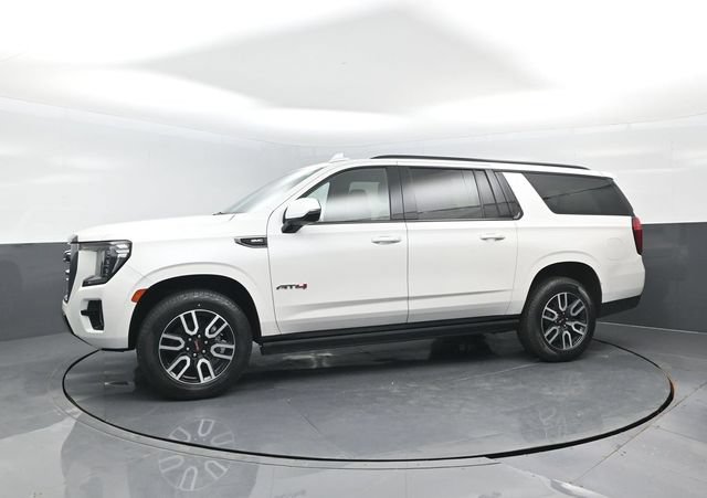 Used 2023 GMC Yukon XL AT4 w/ LPO, Floor Liner Package AWD/4WD image 4