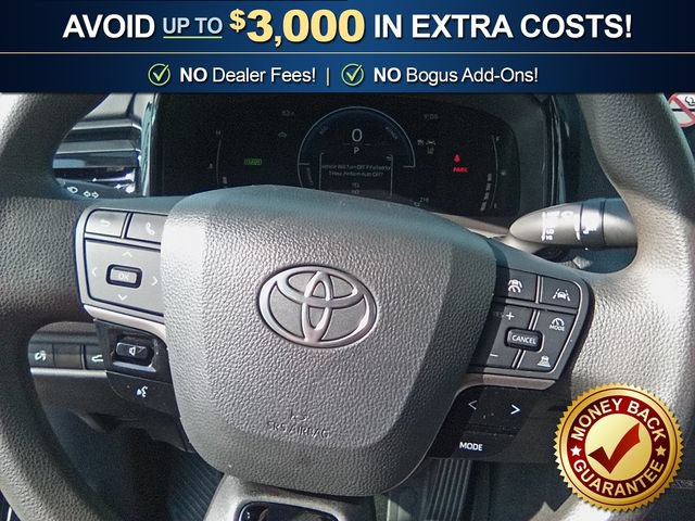 Used 2025 Toyota Camry LE FWD image 18