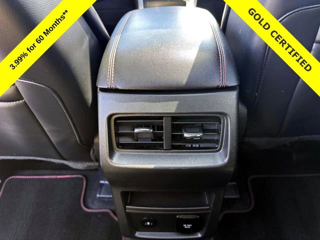 Certified 2024 Ford Edge ST-Line AWD/4WD image 10