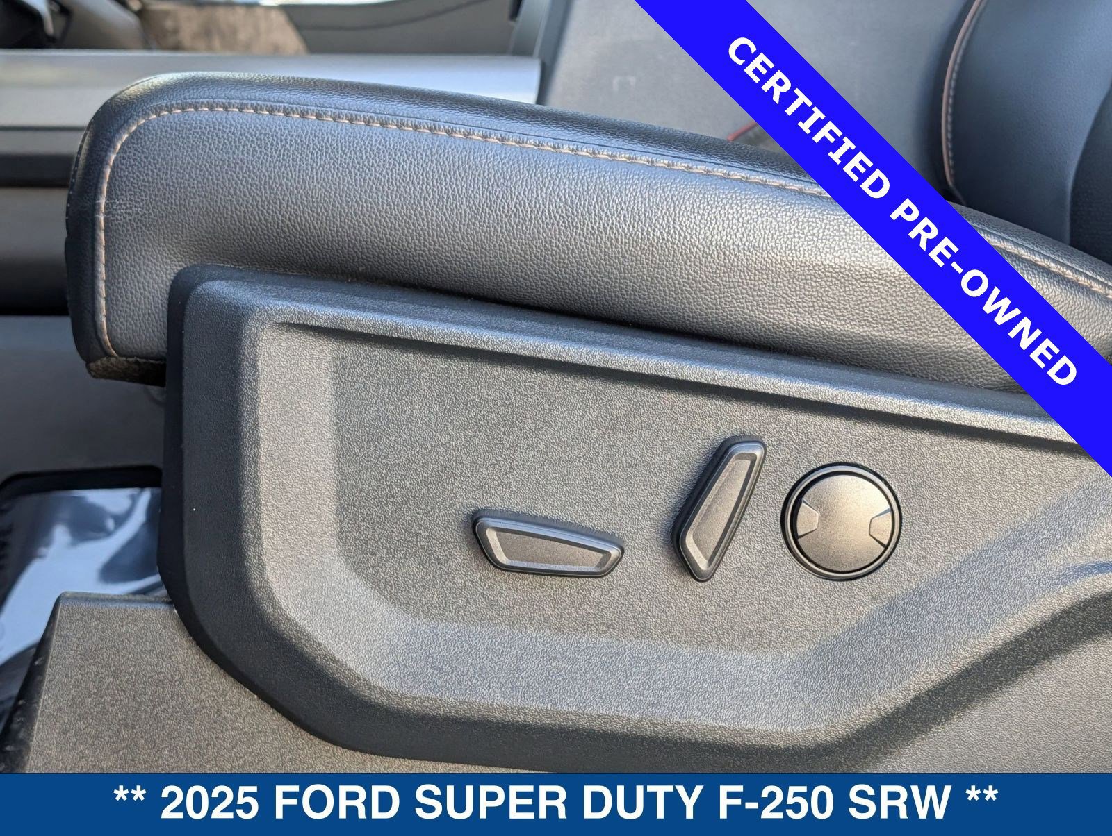 Certified 2025 Ford F250 Lariat w/ Black Appearance Package image 22