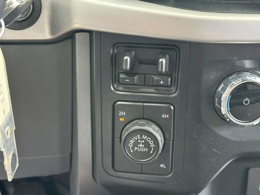 Certified 2022 Ford F150 XLT w/ Equipment Group 301A Mid AWD/4WD image 18