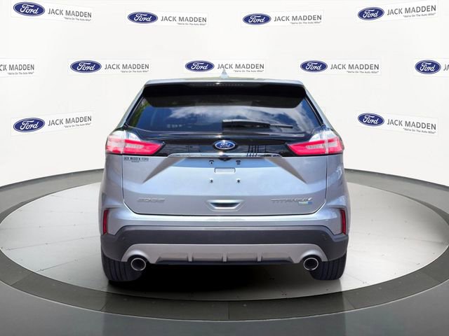 Certified 2020 Ford Edge Titanium w/ Equipment Group 301A AWD/4WD image 4