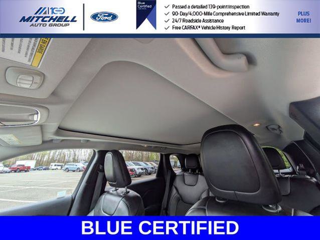 Used 2019 Jeep Cherokee Latitude Plus AWD/4WD image 25