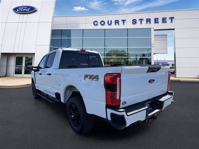 Certified 2024 Ford F250 XL w/ STX Appearance Package AWD/4WD image 5