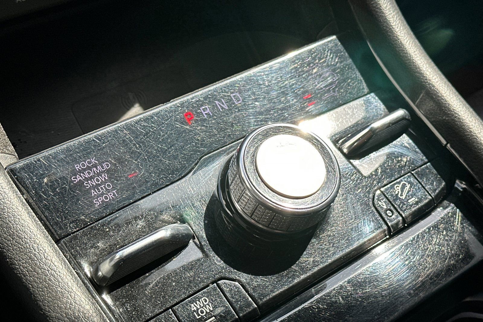 Used 2022 Jeep Grand Cherokee L Overland w/ Advanced Protech Group III image 22