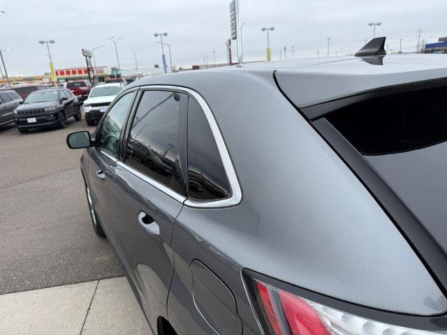 Certified 2024 Ford Edge SEL image 3