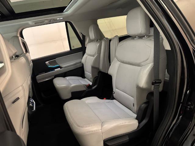 Certified 2025 Ford Expedition Platinum AWD/4WD image 37