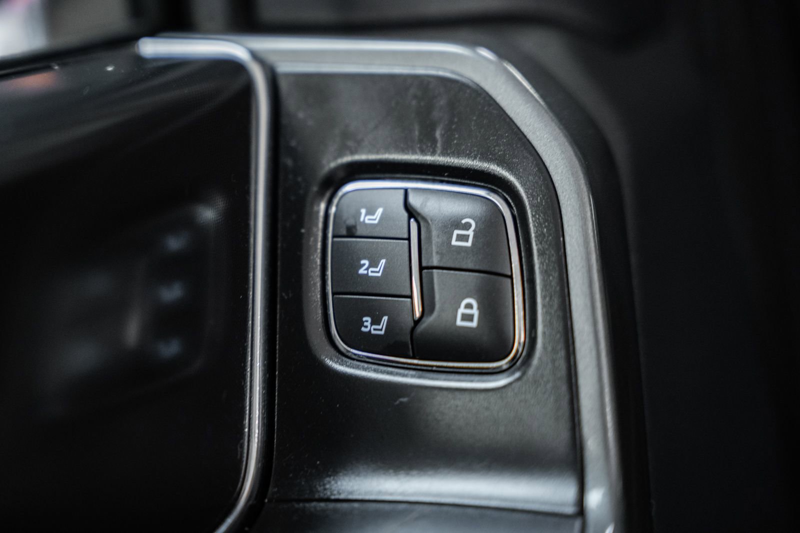 Certified 2022 Ford F150 Lariat w/ Equipment Group 502A High image 44