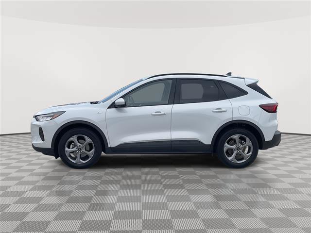 Certified 2025 Ford Escape ST-Line Select AWD/4WD image 2