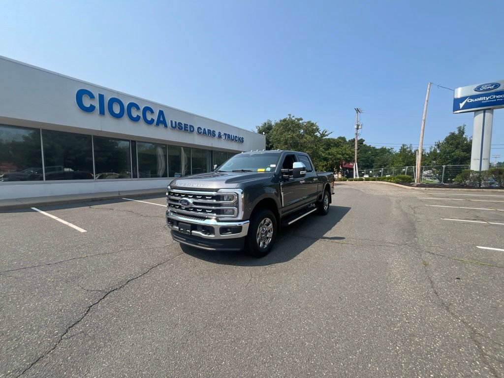 Certified 2026 Ford F250 Lariat w/ Chrome Package