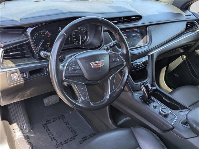 Used 2022 Cadillac XT5 Premium Luxury image 10