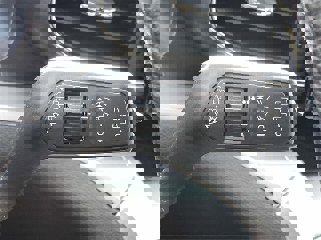 Certified 2022 Ford Explorer XLT w/ Equipment Group 202A image 32