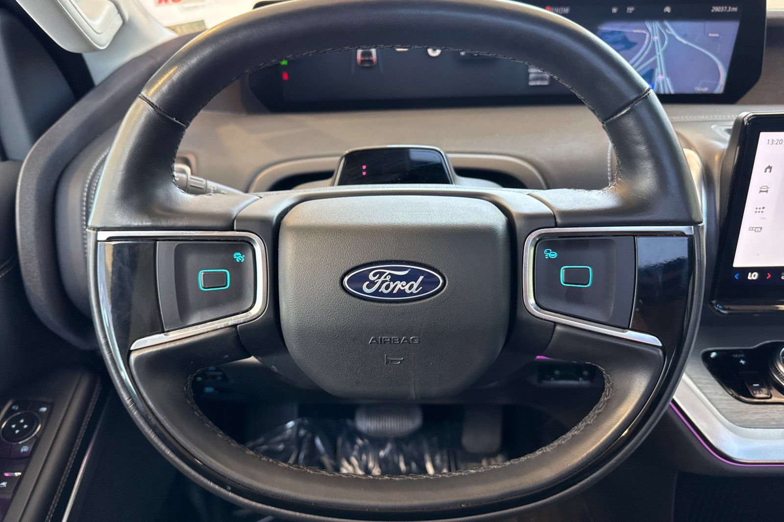Certified 2025 Ford Expedition Max Platinum AWD/4WD image 26