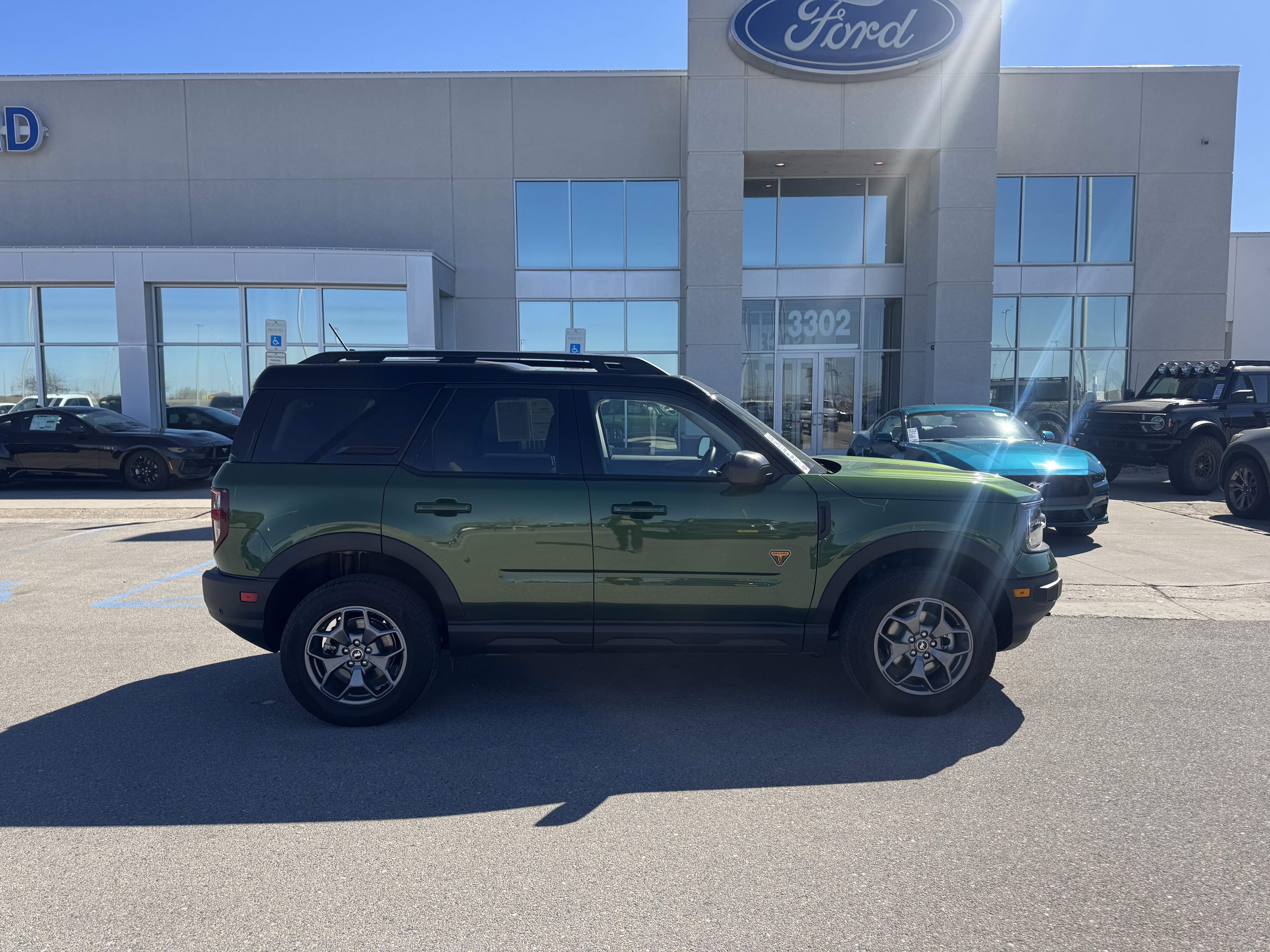 Certified 2024 Ford Bronco Sport Badlands w/ Premium Package image 8