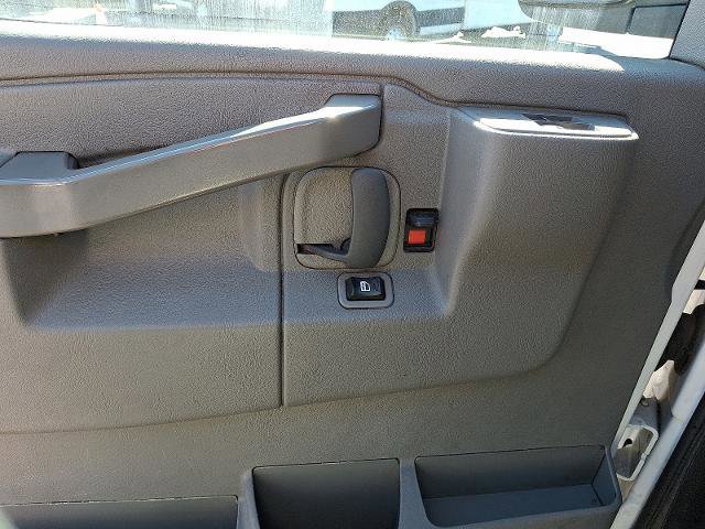Used 2020 Chevrolet Express 2500 w/ Driver Convenience Package image 10