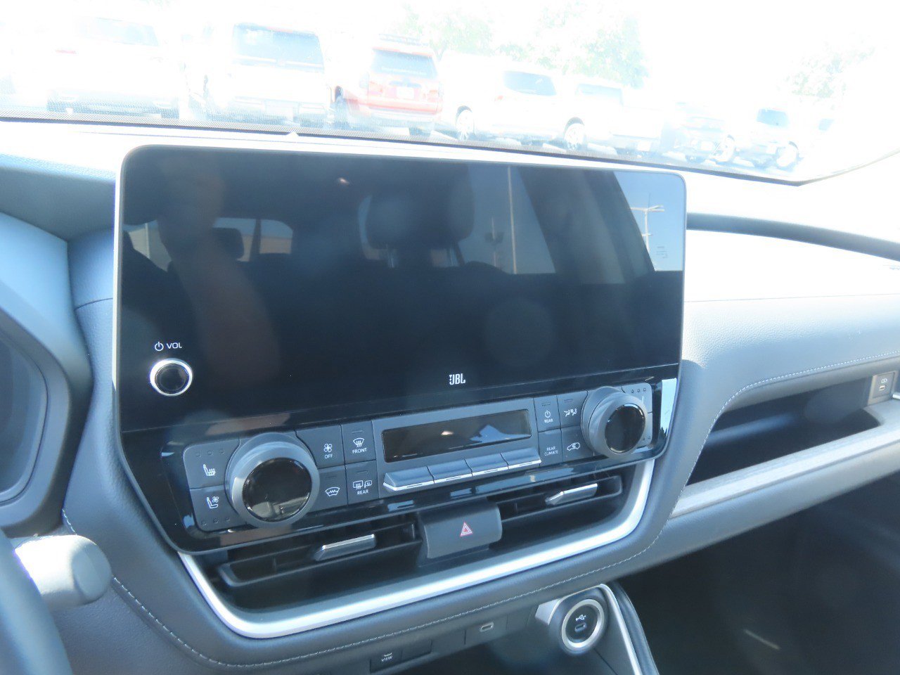 Used 2025 Toyota Grand Highlander AWD image 30