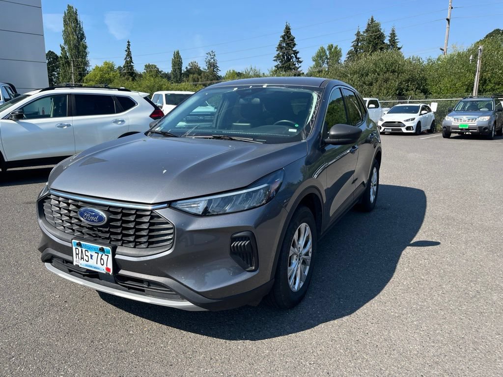 Certified 2024 Ford Escape Active AWD/4WD image 34