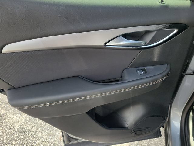Used 2025 Buick Envision Sport Touring AWD/4WD image 14