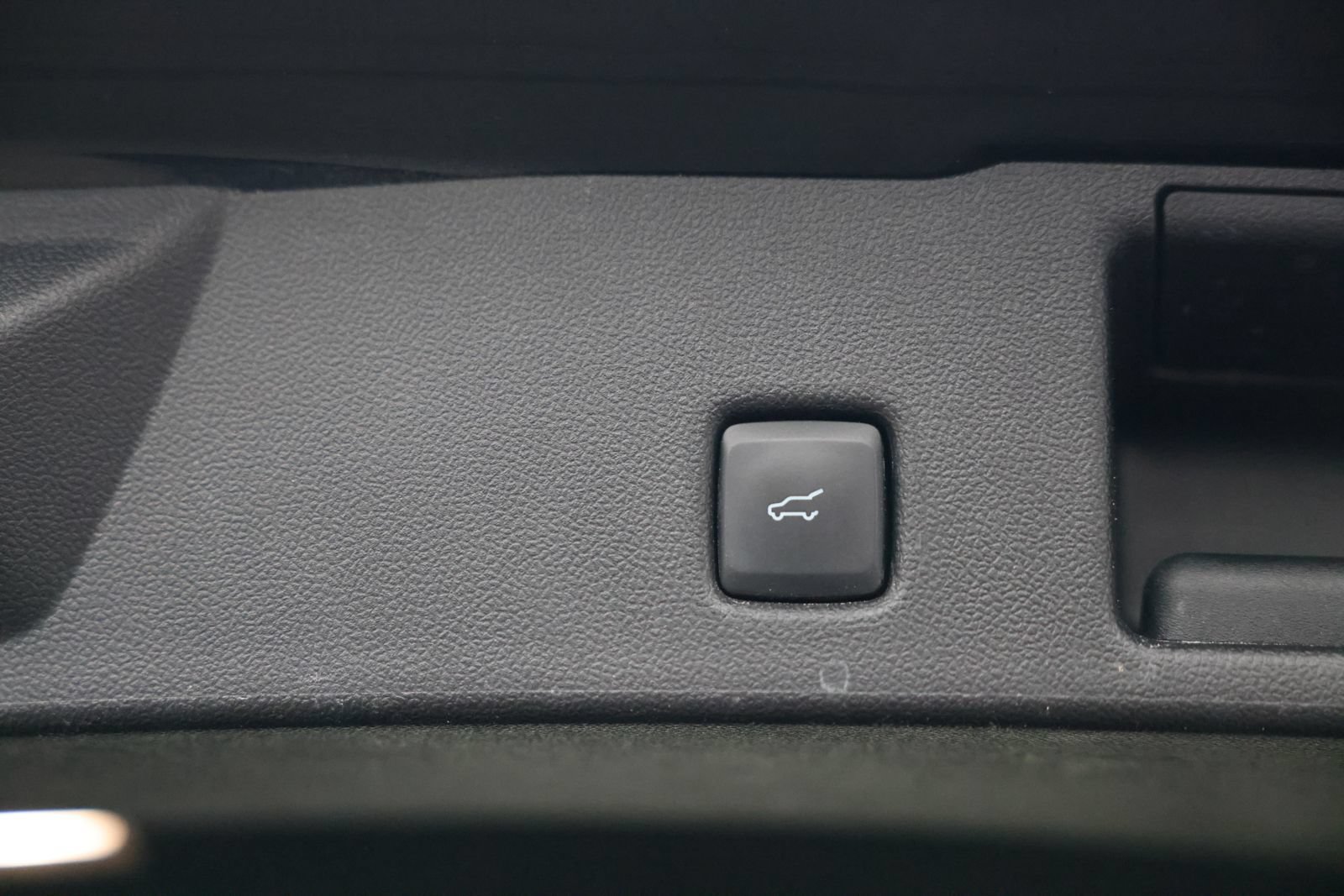 Certified 2022 Ford Escape SEL AWD/4WD image 14