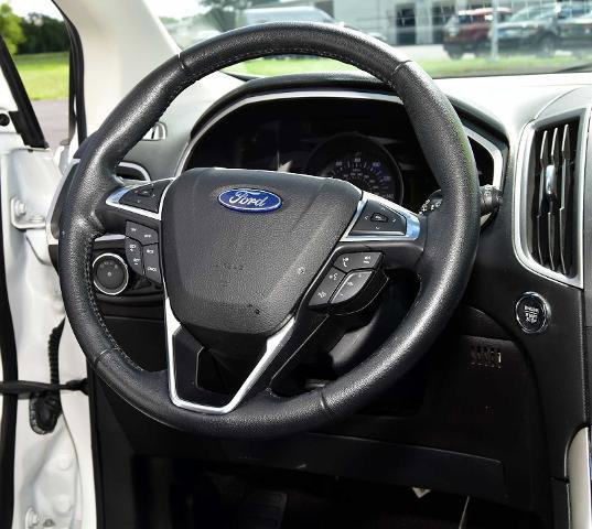 Certified 2020 Ford Edge SEL image 25