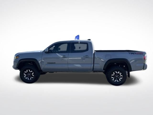 Used 2020 Toyota Tacoma TRD Off-Road w/ TRD Premium Off Road Package AWD/4WD image 4