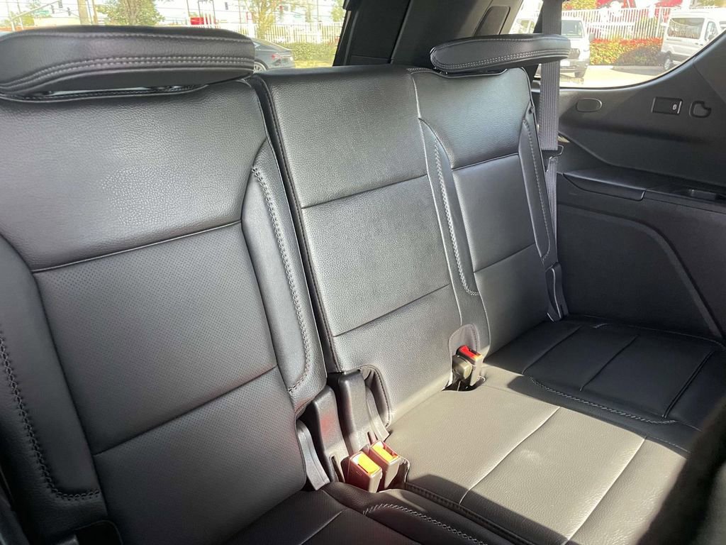 Used 2023 GMC Yukon Denali w/ Max Trailering Package image 28
