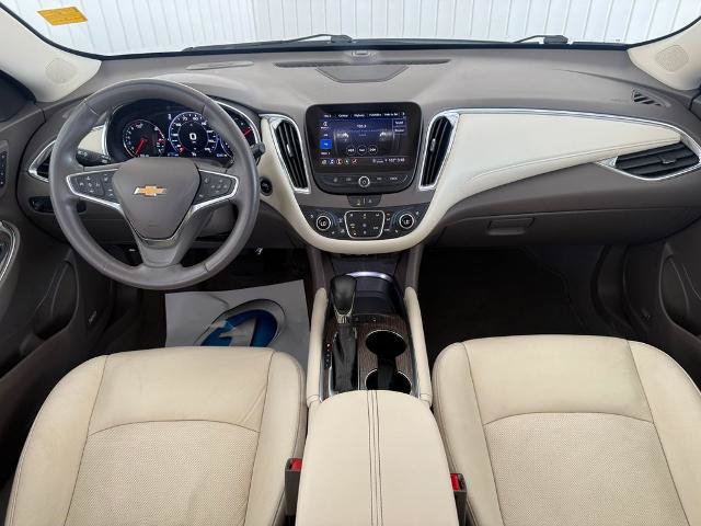 Used 2024 Chevrolet Malibu LT FWD image 3