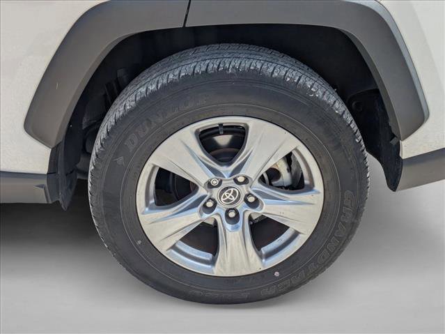 Used 2023 Toyota RAV4 XLE w/ Convenience Package image 7
