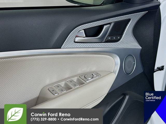 Used 2023 Genesis G70 2.0T w/ Sport Prestige Package image 21