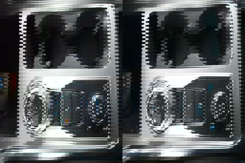 Certified 2023 Ford Explorer XLT w/ Equipment Group 202A image 16