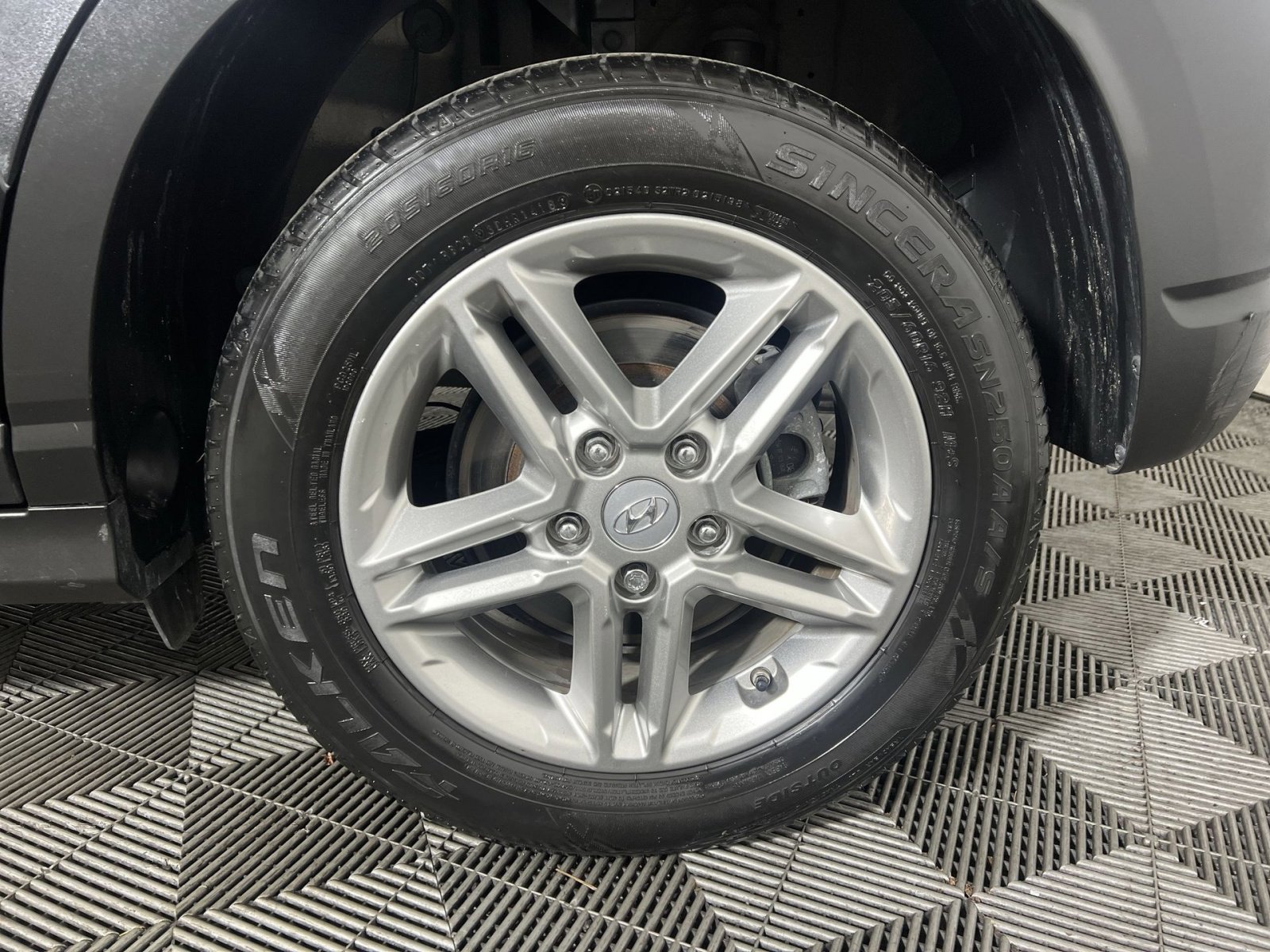 Used 2022 Hyundai Kona SE image 11