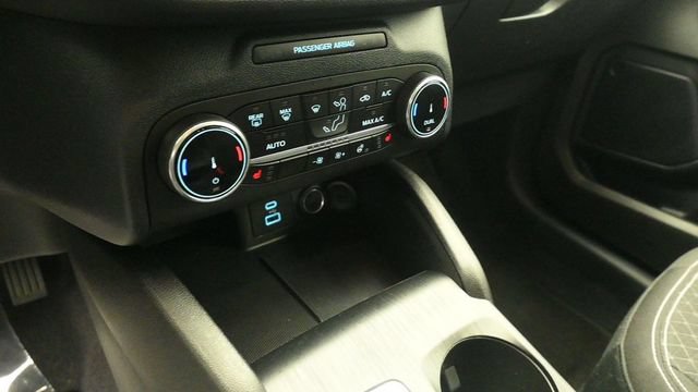 Certified 2023 Ford Escape Active AWD/4WD image 18