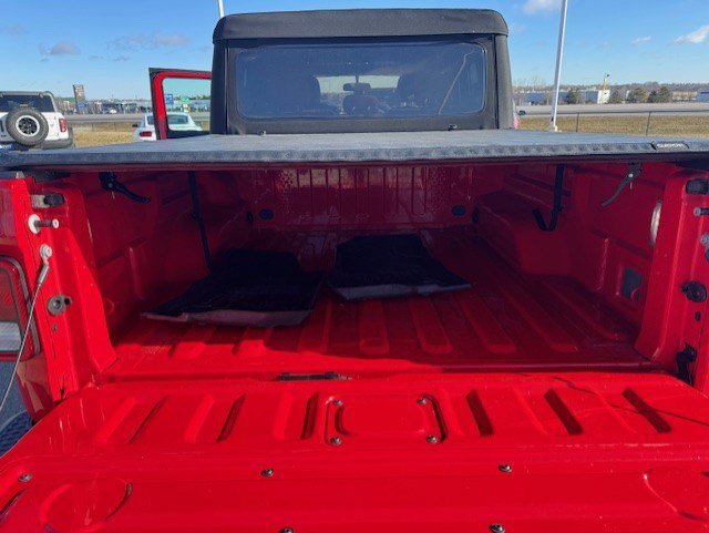 Used 2020 Jeep Gladiator Sport w/ Quick Order Package 24S image 11