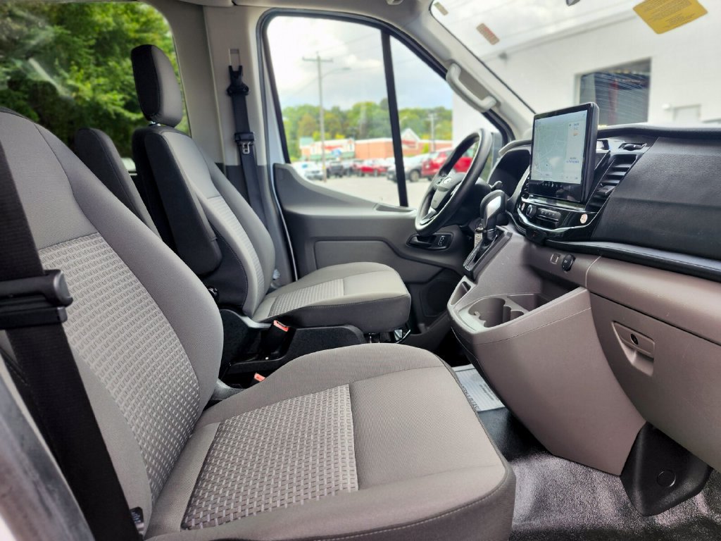 Certified 2025 Ford Transit 350 XLT RWD image 11