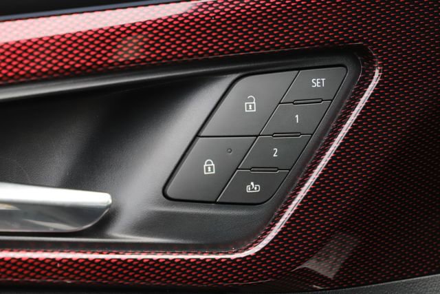 Used 2026 Chevrolet Traverse RS AWD/4WD image 19