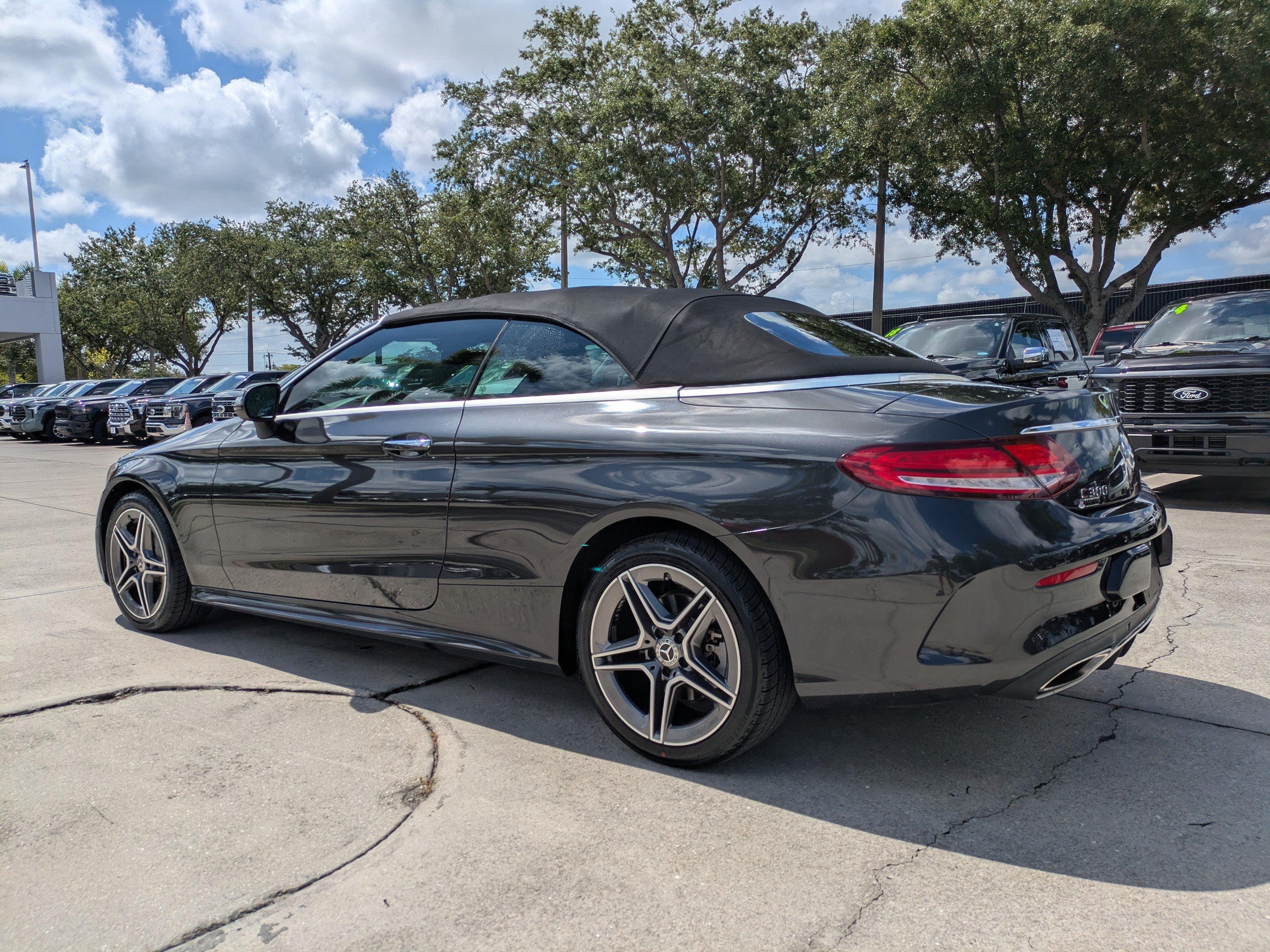 Used 2019 Mercedes-Benz C 300 4MATIC Cabriolet image 6