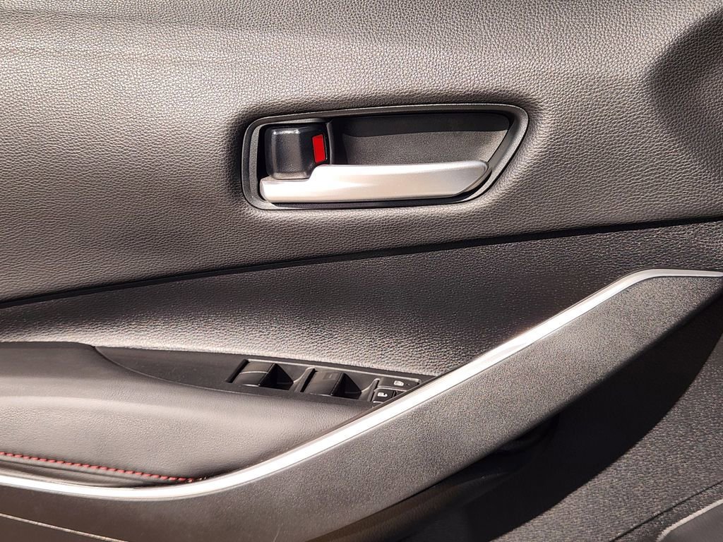 Used 2023 Toyota Corolla SE image 22