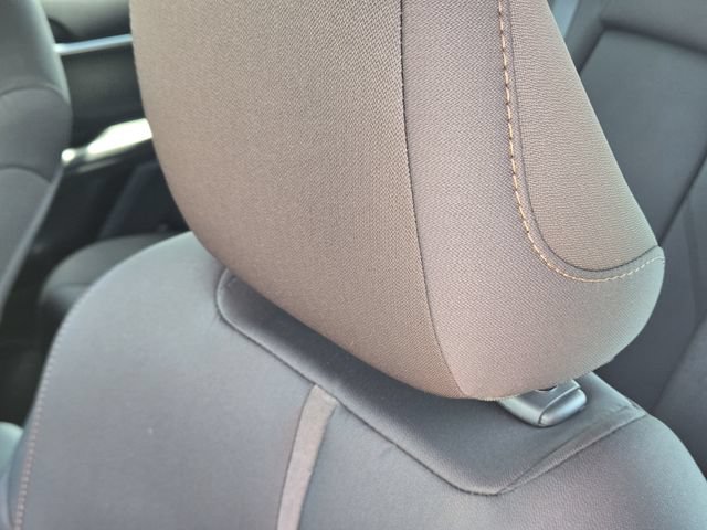 Used 2018 Toyota Camry LE FWD image 14