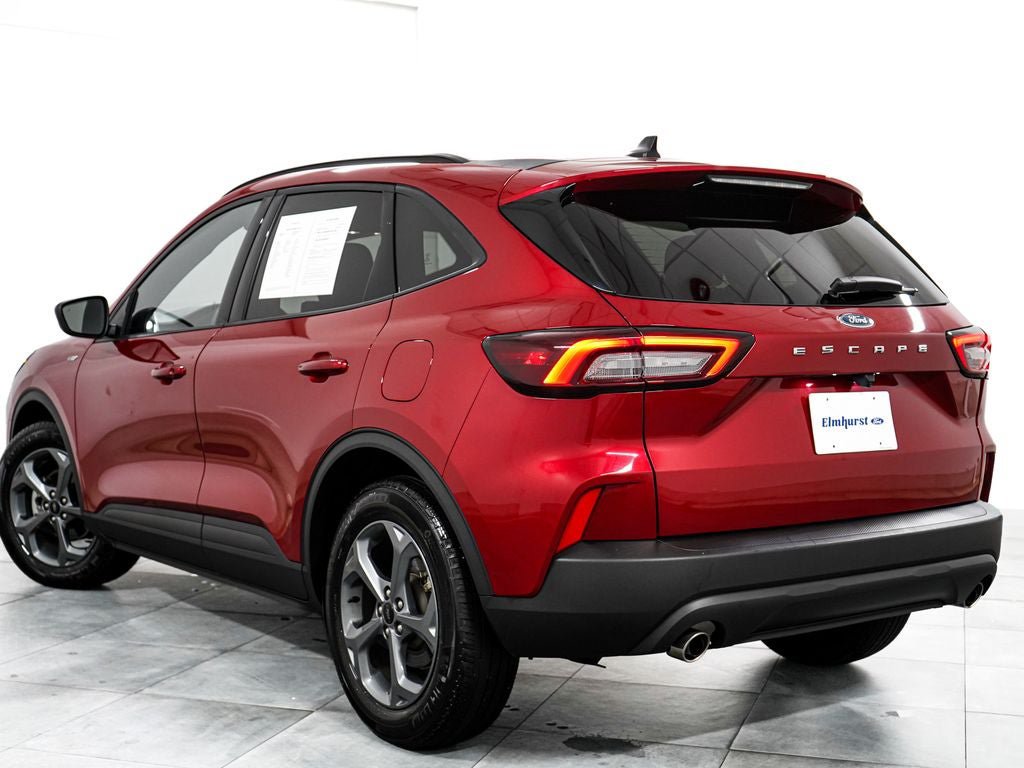 Certified 2025 Ford Escape ST-Line FWD image 5