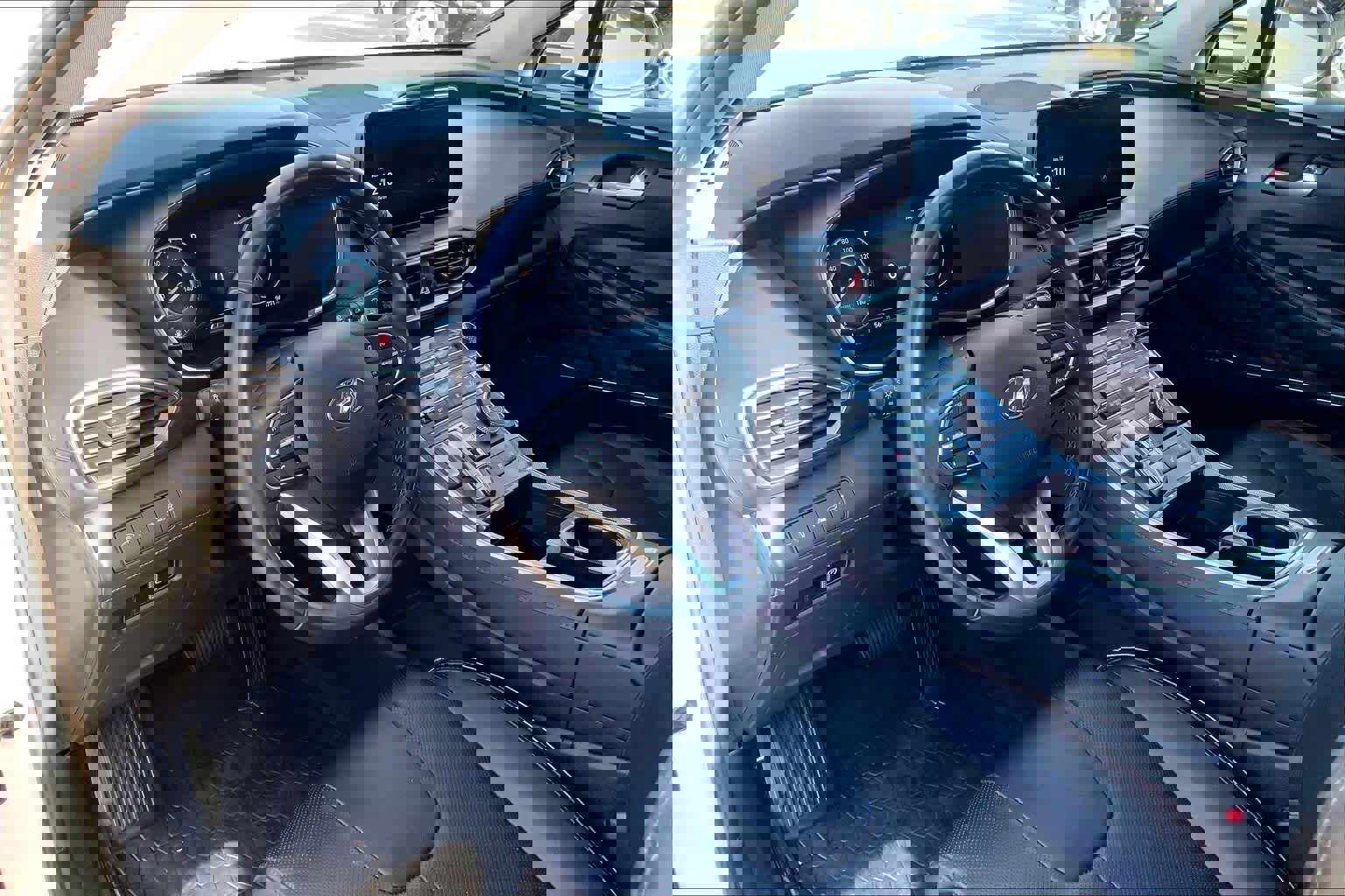 Used 2023 Hyundai Santa Fe Limited image 17