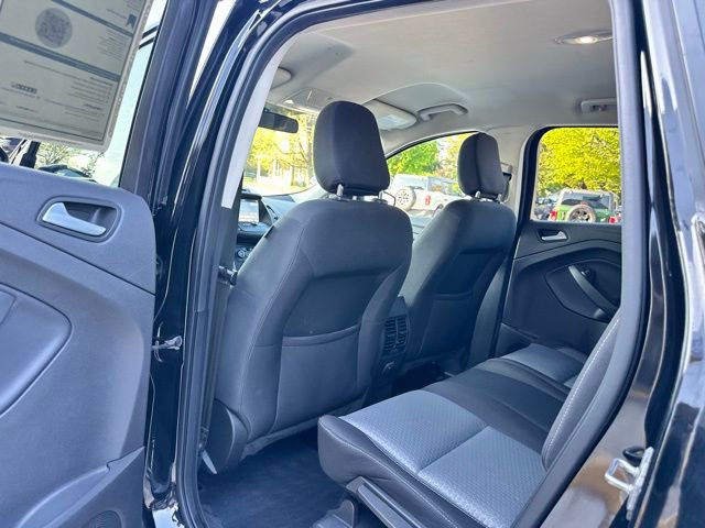 Certified 2018 Ford Escape SE w/ SE Sync 3 Package FWD image 38