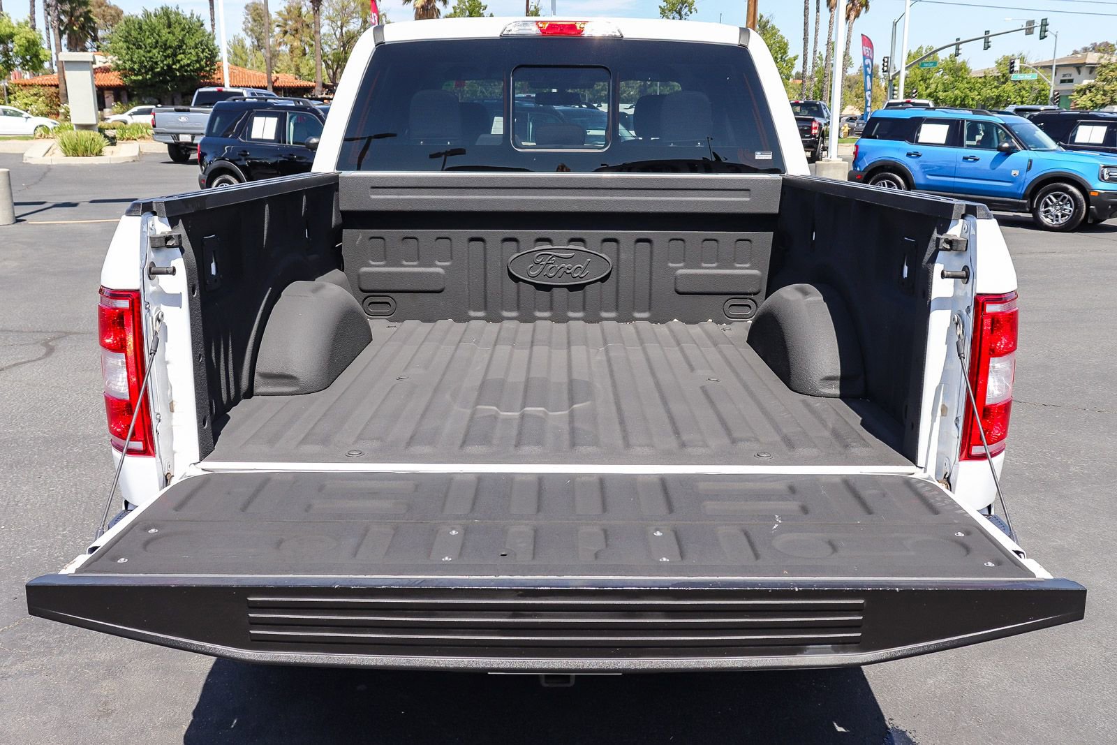 Certified 2019 Ford F150 XLT w/ Equipment Group 302A Luxury AWD/4WD image 26