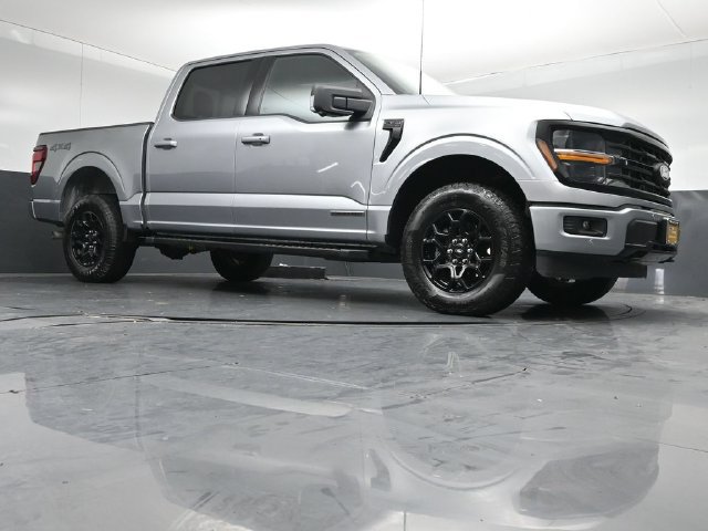 Certified 2024 Ford F150 XLT w/ Equipment Group 302A MID AWD/4WD image 37
