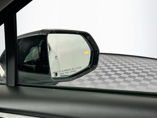 Used 2025 Chevrolet Blazer LT w/ Convenience Package FWD image 25