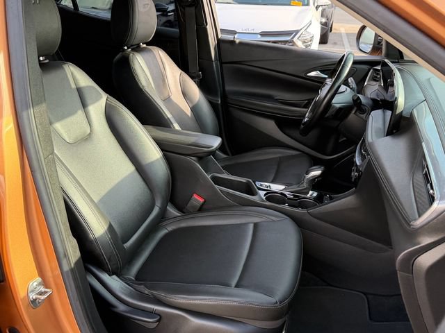 Used 2024 Buick Encore GX Sport Touring w/ Advanced Technology Package FWD image 19