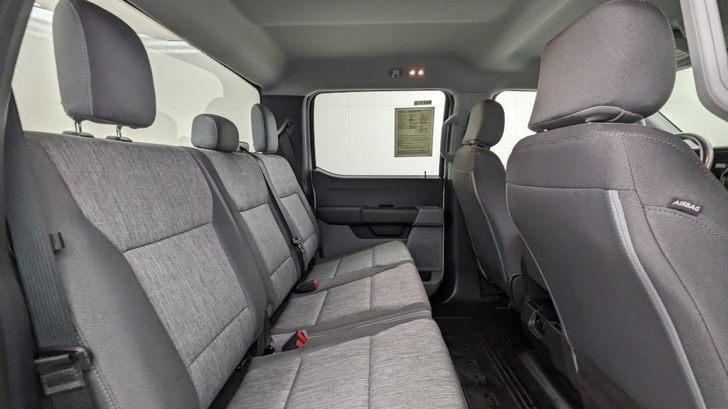 Certified 2023 Ford F250 XL w/ XL Chrome Package image 34
