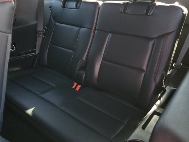 Certified 2025 Ford Explorer ST-Line w/ ST-Line Street Pack AWD/4WD image 9
