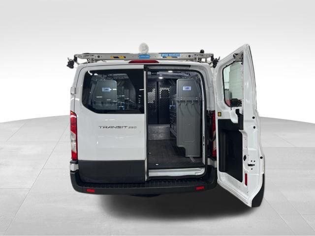 Certified 2019 Ford Transit 250 130 Low Roof w/ Exterior Upgrade Package image 5