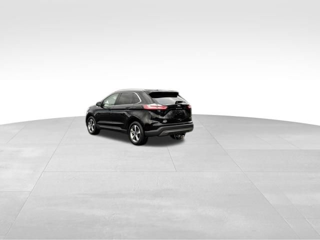 Certified 2022 Ford Edge SEL w/ Convenience Package image 3