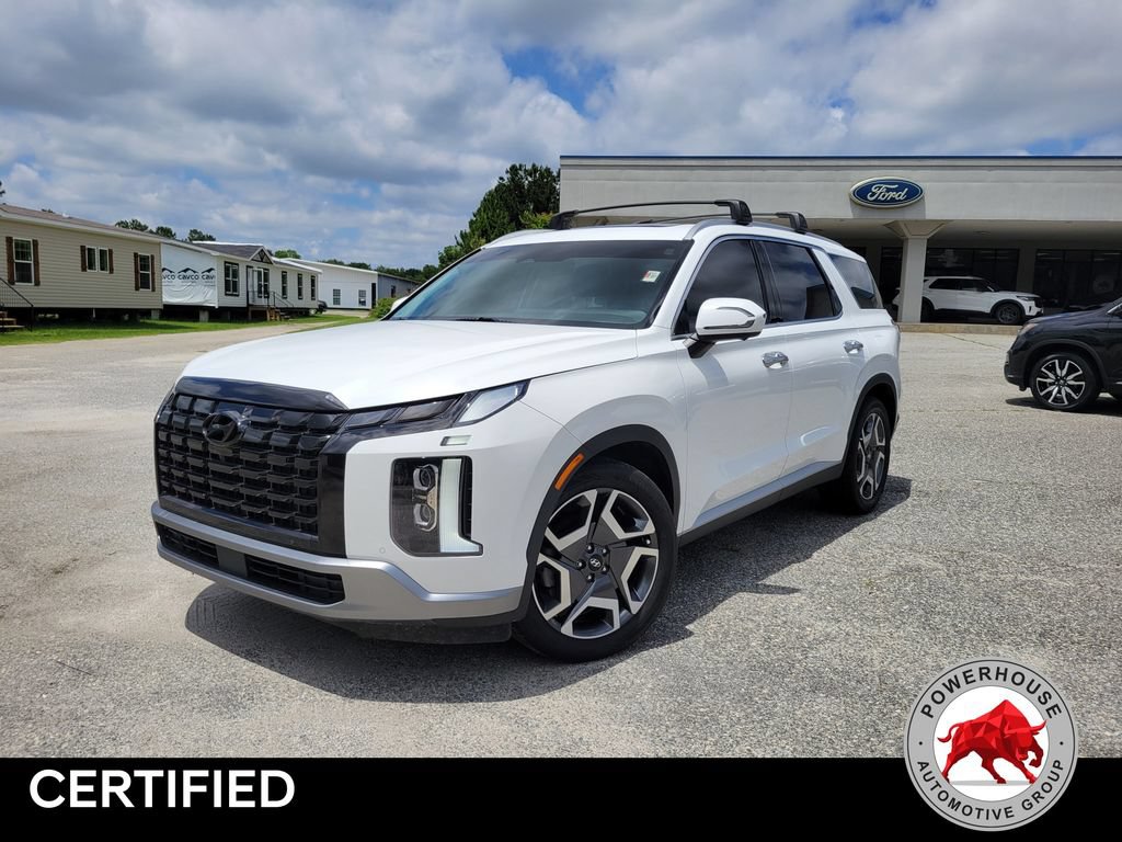 Used 2023 Hyundai Palisade SEL w/ Premium Package FWD image 2